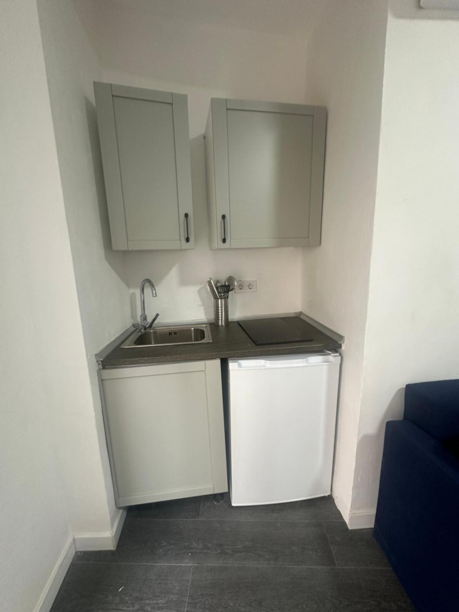 Apartament Calle Harinas 23 *